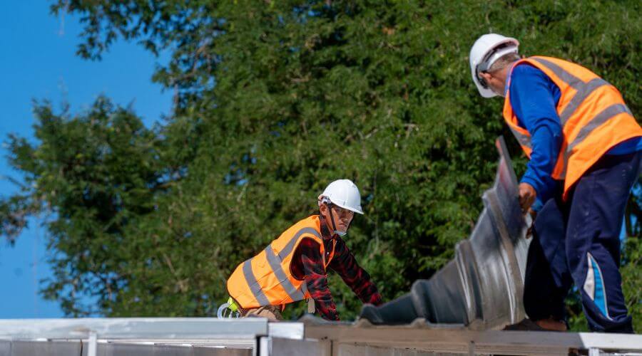 Expert Emergency Roof Repairs services in Foxboro, MA